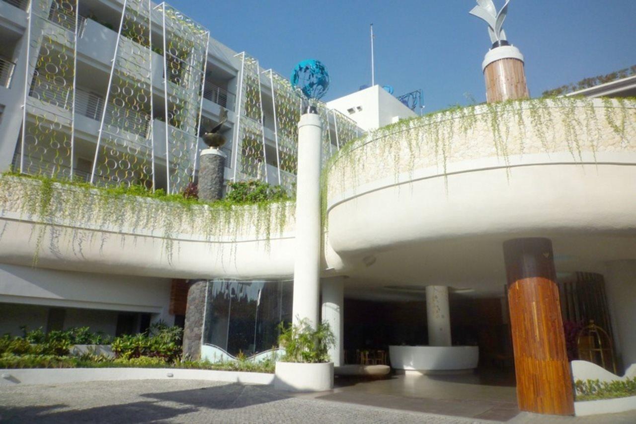 Отель Ion Bali Benoa Нуса-Дуа Экстерьер фото