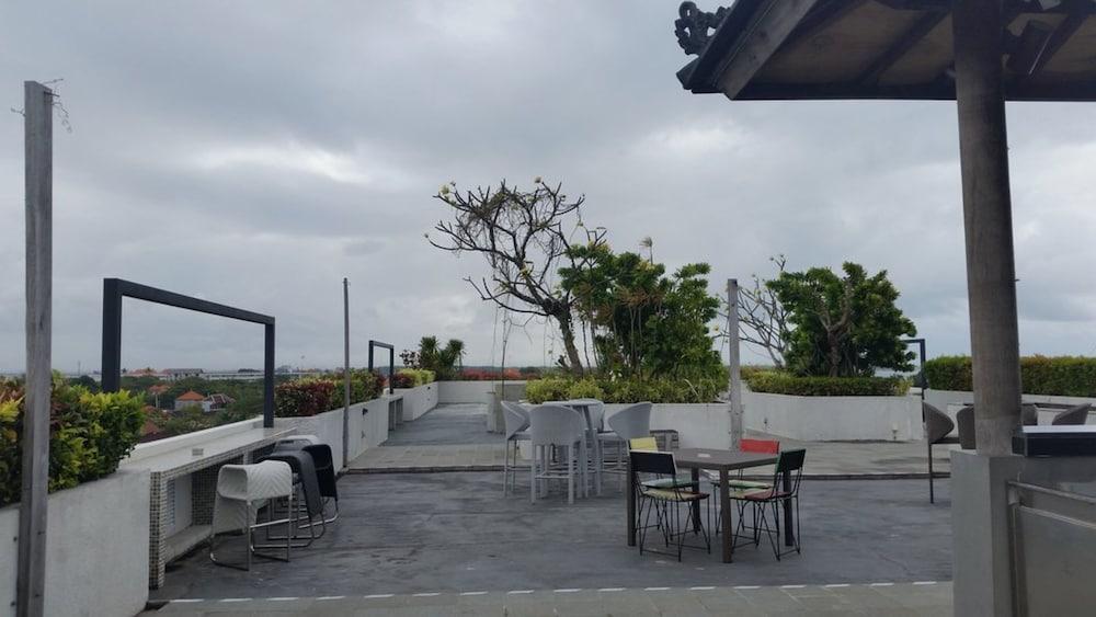 Отель Ion Bali Benoa Нуса-Дуа Экстерьер фото