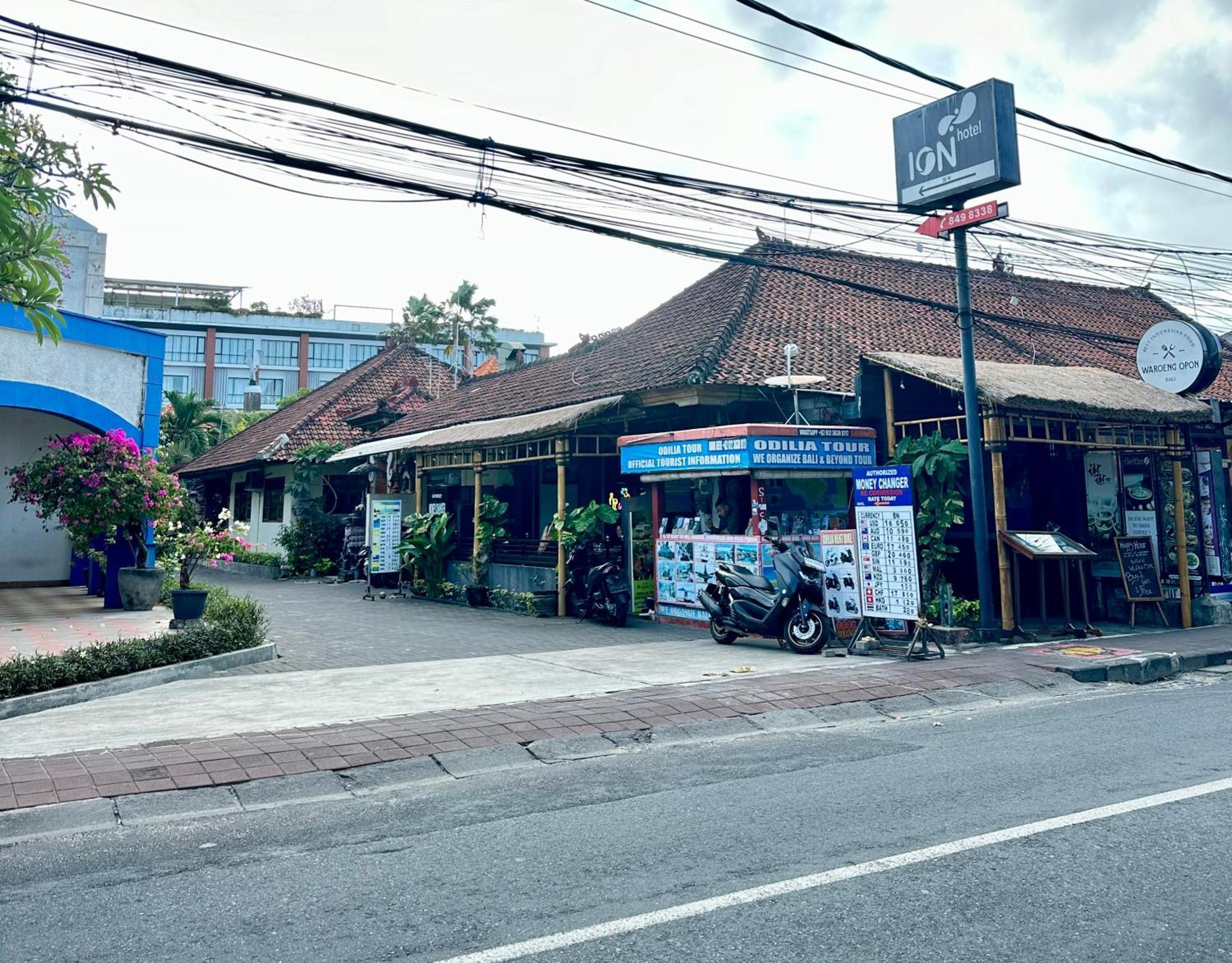 Отель Ion Bali Benoa Нуса-Дуа Экстерьер фото